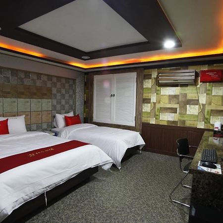 จวนจู โฮเต็ล Hotel จอนจู ภายนอก รูปภาพ