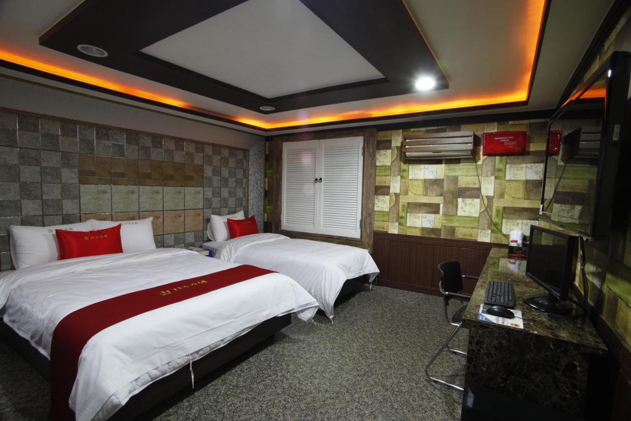 จวนจู โฮเต็ล Hotel จอนจู ภายนอก รูปภาพ